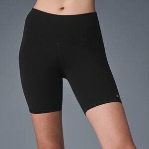 Alo 7" High-Waist Biker Short